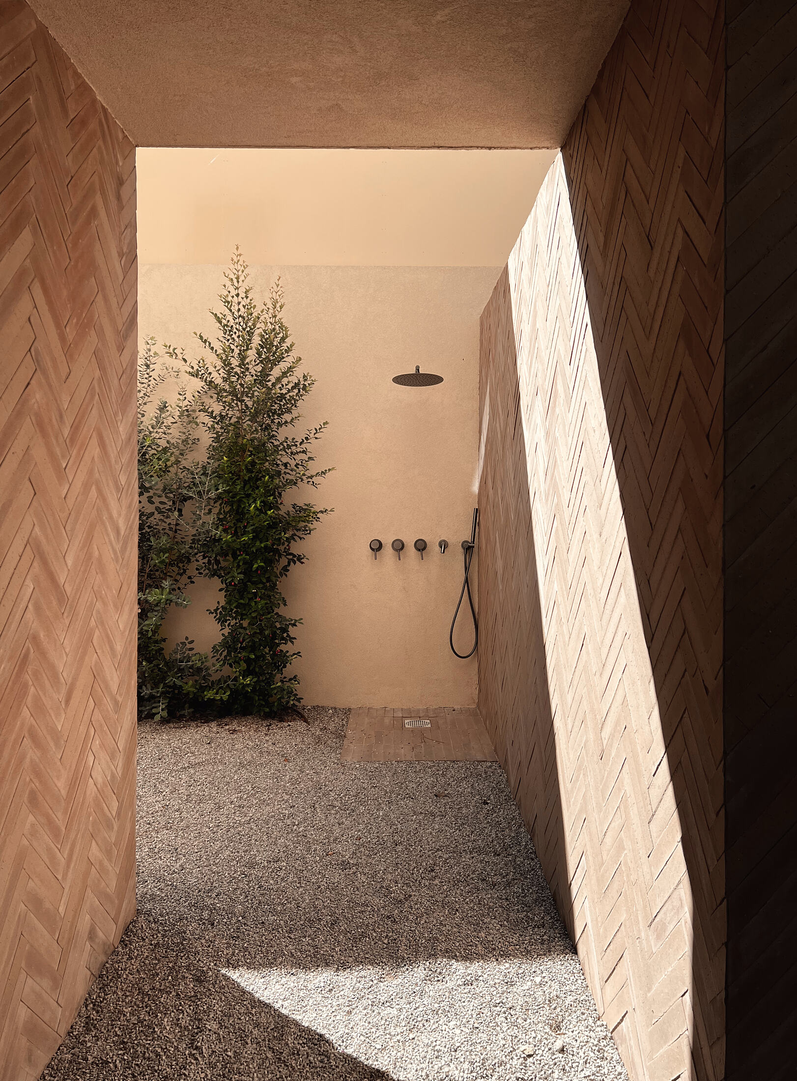 photograph — the outdoor shower court