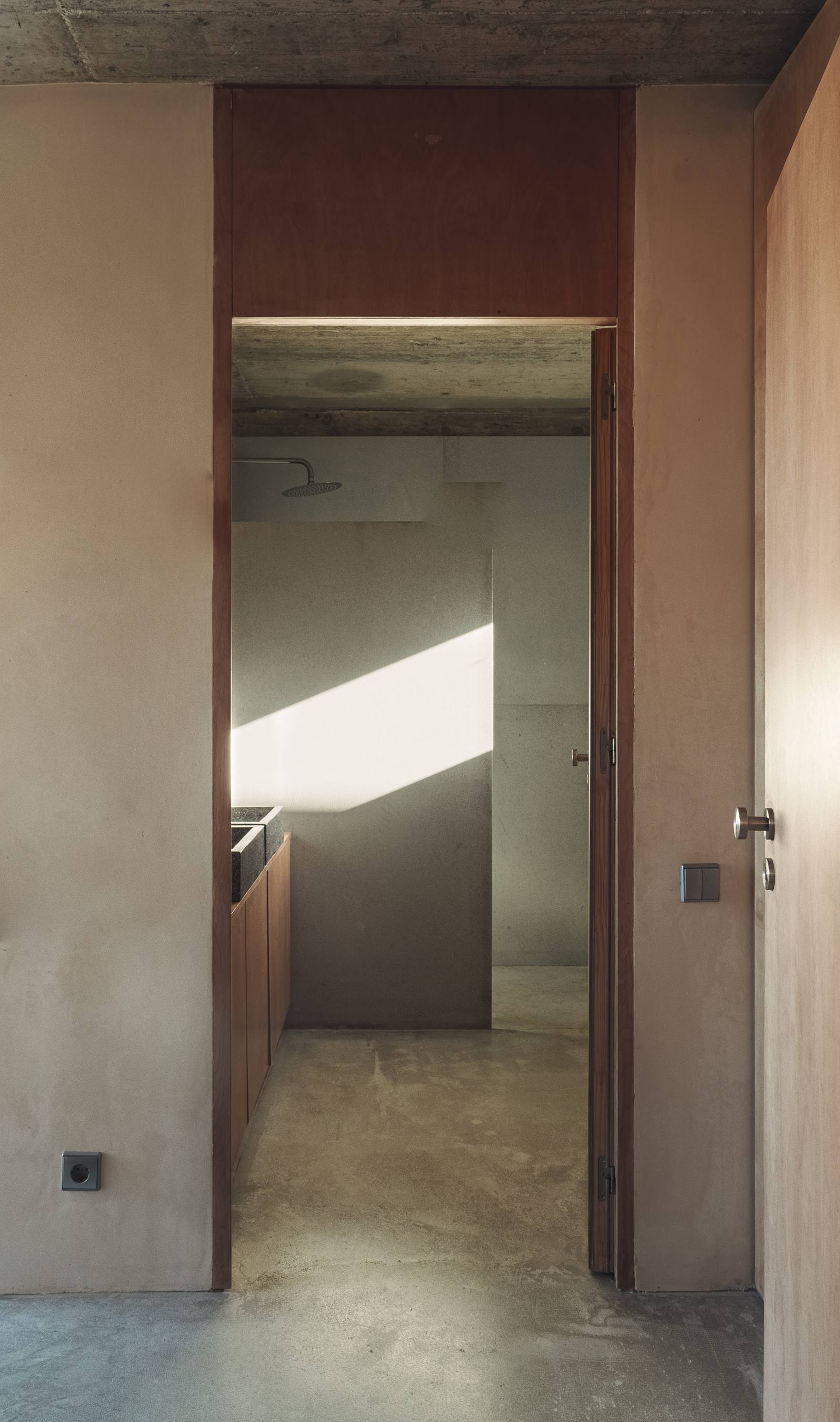 photograph — light in the corridor